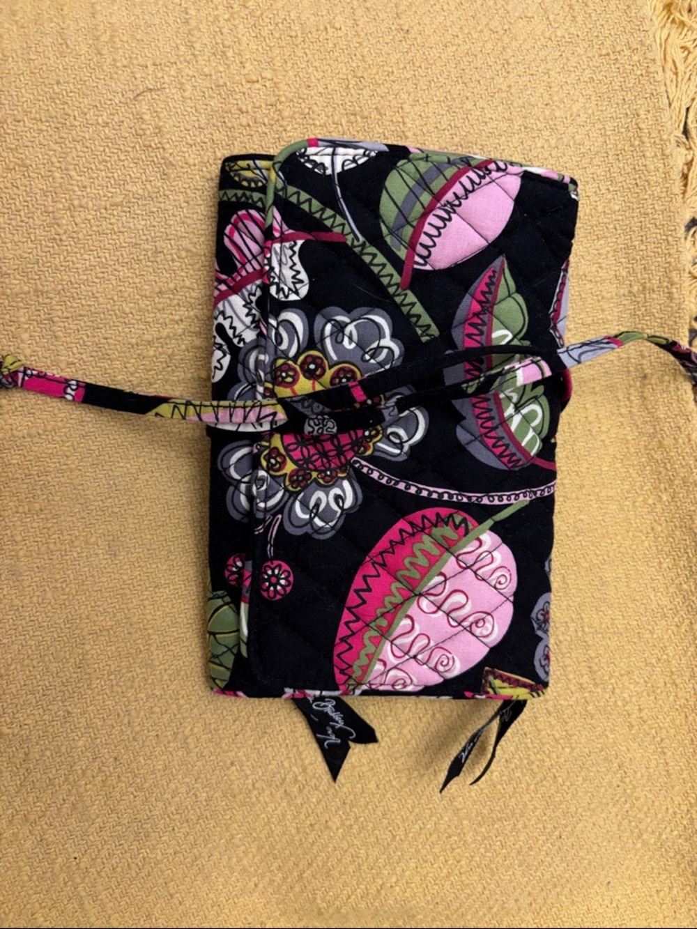 Vera Bradley Quilted Floral Jewlery Organizer in Black, Pink & Green